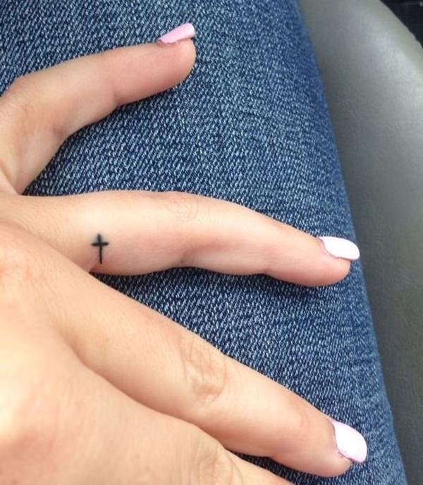 finger tattoo 47