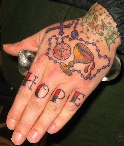 finger joint tattoo 511