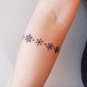 Christmas tattoos 4 - 12 tattoos you should have if you love Christmas