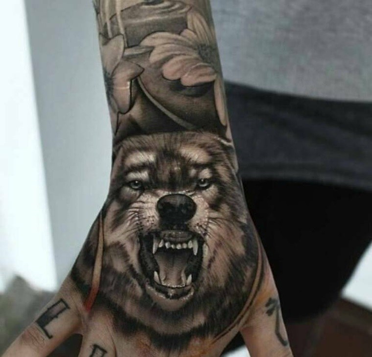 realistic wolf tattoos-arms