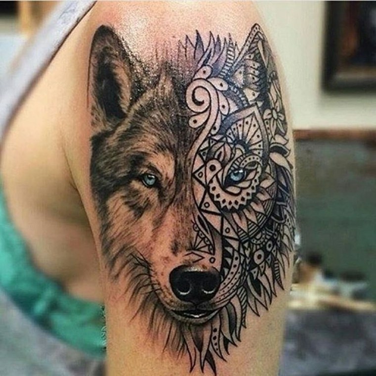 wolf-arm-man tattoo