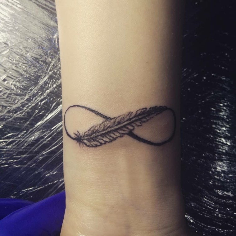 small tattoos-women-pens