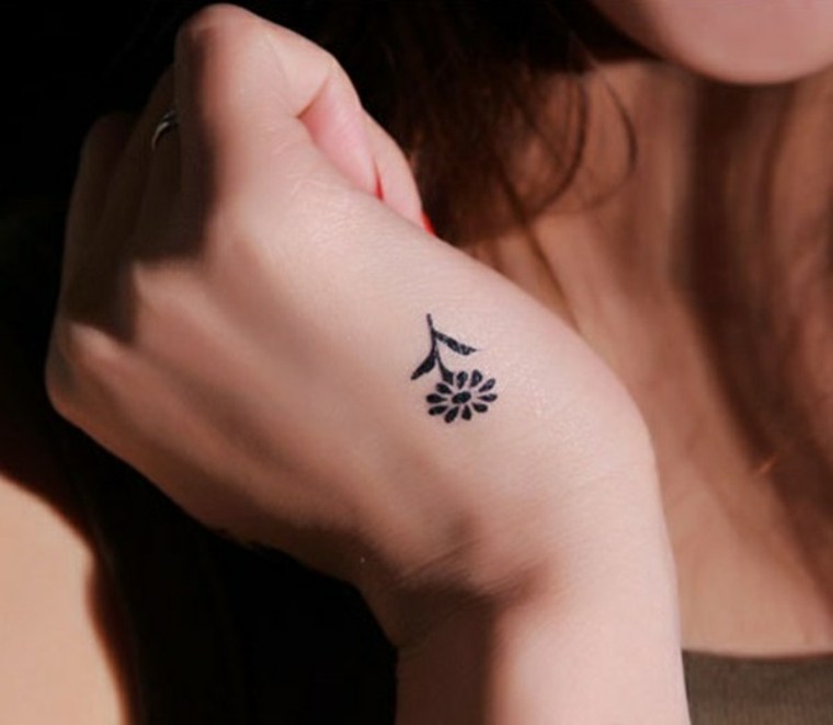 small tattoos for women flower