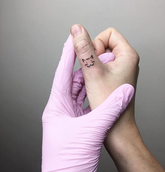 Girl: These little tattoos are downright fascinating - ClubTattoo ...