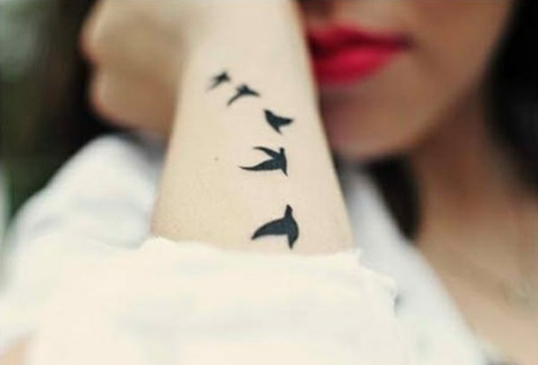 tattoo-of-birds-flying